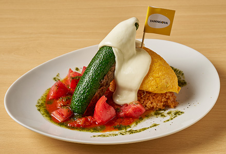 ズッキーニとトマトのとけるチーズオムバーグ